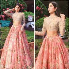 6 256 Likes 16 Comments Afashionistasdiaries On Instagram Jhanvi Kapoor Outfit Sabyasachio Indian Wedding Outfits Indian Outfits Indian Fashion Trends