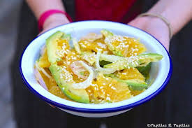 Le Melange Avocat Orange Fonctionne Tres Bien Vous Vous Regalerez Avec Cette Recette Pleine De Peps Et De Vitamines Salade D Avocat Salade Salade Fenouil