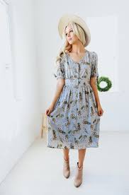 Wear For Life S Journey Family Photo Outfits Dressy Fashion Unique Dresses