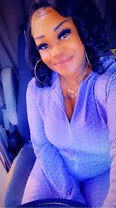 As a truck driver , don't ask me WYD 😒 im walking the truck 😒