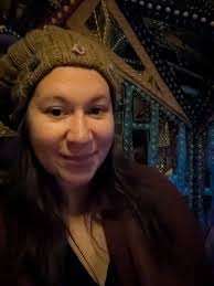 Samantha Lattimore's Instagram, Twitter & Facebook