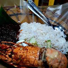 Restoran ini juga mempunyai beberapa cawangan yang terletak di kl, cheras dan shah alam. Fotos Bei Nasi Lemak Tepi Jalan 1996 Nltj 10 Tipps Von 564 Besucher