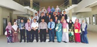 Sekolah menengah integrasi sains tahfiz maiwp, cheras, kuala lumpur. Maiwp Labuan Anjur Pertandingan Bahas Wilayahku