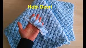 making easy baby blanket with finger alize puffy ipi sepet hasir orgu bebek battaniyesi yapimi knitted baby blankets finger knitting blankets baby knitting