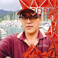 Saya pengguna Ford Ranger T9, boleh tak sesiapa kongsi isu FR T9 ni. Saya  tengok, walau pun FR T9 ni masih baru ramai yg post mcm2 masalah tentangnya.