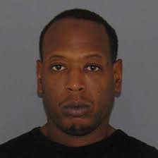 Prosecutors: Man pushed runaway teen to prostitution