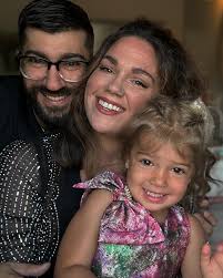 That's what my world 🌎 spins around 🎵