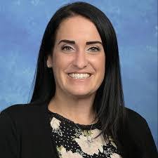 Jennifer Hoon's Instagram, Twitter & Facebook