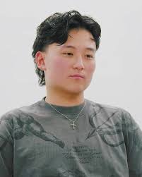 Everyone should change their hairstyles by the seasons