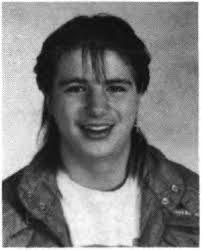 Holly Pettigrew's Instagram, Twitter & Facebook