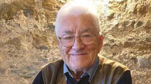 Albert Wiesner's Instagram, Twitter & Facebook