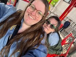 Sabrina Buck's Instagram, Twitter & Facebook