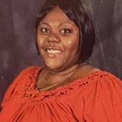 Elizabeth Gladden's Instagram, Twitter & Facebook