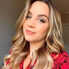 Cynthia Burkhalter's Instagram, Twitter & Facebook