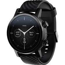 It's circular, with two crowns on the right side. Motorola Moto 360 Beliebteste Android Smartwatch Wird Neu Aufgelegt Winfuture De