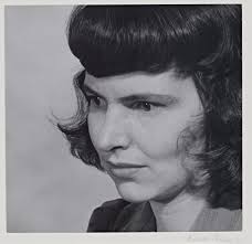 About Face: Intimacy and Abstraction in Photographic Portraits