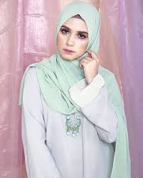 He began his entertainment career in 2013 after participating in hero remaja 2011/12. Bakal Isteri Pelakon Saharul Nak Like Semata Mata Facebook