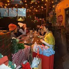 Next up in our UChicago student spotlight series is Arielle Gerber! At the  IOP, Arielle has been a tutor with New Americans, a UPReP Intern at the  Illinois Department of Human Services,