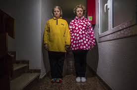 Todos necesitamos un ferrari competitivo. Meritxell Cortes Jesus Ruiz Diaz Meritxell Cortes Jesus Ruiz Diaz Les Rencontres D Arles