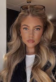 Marissa Willard (willardmarissa)