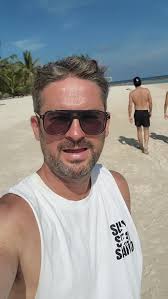 After the rain always comes the sun 🌞 📍Located in the North of Koh  Phangan island is the beautiful Chaloklum Beach (our home) 🏠 With it being  only 700 metres away from