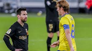 Τη δεινή οικονομική κατάσταση της μπαρτσελόνα περιέγραψε ο επικεφαλής της προσωρινής διοίκησης, κάρλες. 8yma Ekplh3hs H Mpartselona 2 1 H Kanti8