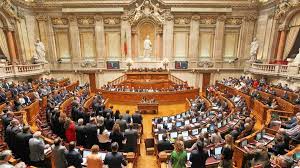 Pentru a scrie un review trebuie sa fii autentificat. A Eleicao Dos Deputados A Assembleia Da Republica Jornal Tornado