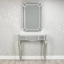 Tara Giftware Reflections Console Table And Mirror Set This Beautiful Mirrored Set Is A Perfect Set For Your Bedroom Mirror Set Mirror Console Table