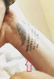 Played by american actor theo rossi, juice makes his debut in the series' premiere episode, pilot, in the series' first season. Theo Rossi S 4 Tattoos Their Meanings Body Art Guru