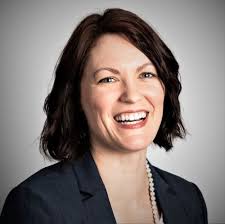 Lisa Carmona's Instagram, Twitter & Facebook