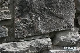 Jointoyer un mur en pierre. Rejointoiement D Un Mur En Pierre Exterieur