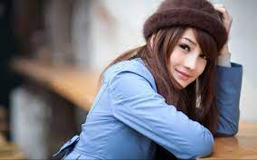 A desktop wallpaper is highly customizable, and you can give yours a personal touch by adding your images (including your photos from a camera) or download beautiful pictures from the internet. Cute Girls Wallpaper 2560x1600 52856