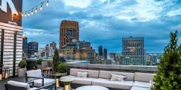 30 Best Rooftop Bars In NYC - Top Rooftop Lounges In New York