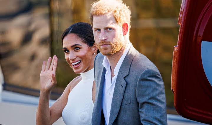 Prince Harry and Meghan Markle make offer to Royal Family to settle feud |  Royal | News | Express.co.uk