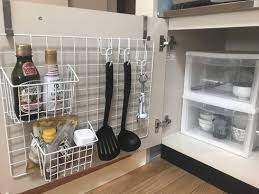 ゴチャゴチャのキッチンを解決したい 100均 イケアでコンロ下の扉に収納を作る 2 2 ねとらぼ インテリア 収納 台所 収納 100均 シンク下 収納 100均