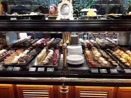Maybe you would like to learn more about one of these? Buffet De Desserts Bild Von Les Grands Buffets Narbonne Tripadvisor