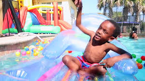 Yes, i love my life i love my life, every day i wake up, feeling so fly look in the mirror i'm a really fly guy yeah, i'm a really fly guy, yeah, yeah peak out the window, saw a jet in the sky turns out i'm 'bout to have a good time my friends outside, my cars outside (skrrt!) let's go outside and have a good time, yeah! Super Siah Wallpapers Wallpaper Cave