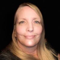 Lori Friedel's Instagram, Twitter & Facebook