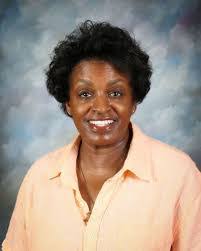 Antoinette Ross's Instagram, Twitter & Facebook