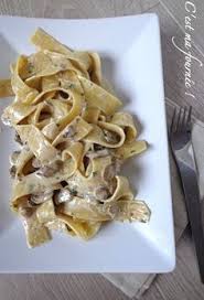 Pates Champignons Comme Je L Ai Souvent Dit J Adore Cuisiner Les Pates Apres Les Tagliatelles Au Citron Recettes De Cuisine Recette Pate Champignon Cuisine