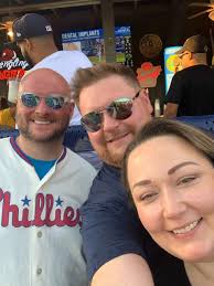 Elizabeth Hydock and Thomas Laufer's Wedding Website