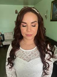 Elisa-Hair Styles & Makeup...