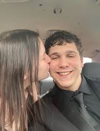 Isaac Neff and Alexis Ohm's Wedding Website