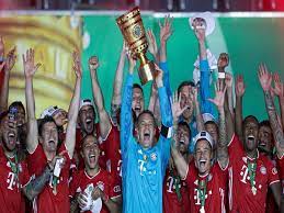 Hey, hier eine frage an die fußball fans aus bayern. Players Gave Everything Manuel Neuer On Bayern Munich S Dfb Pokal Title Win