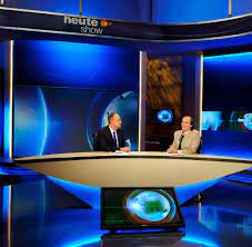 Hier erfahrt ihr wöchentlich, wer in der aktuellen ausgabe zu gast ist: Heute Show Nach Atomkrieg Kakerlaken Und Wetten Dass Welt