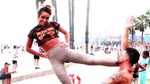 Watch whats trending around the web. Sommer Ray Big Cameltoe And Great Ass In Yoga Pants Slow
