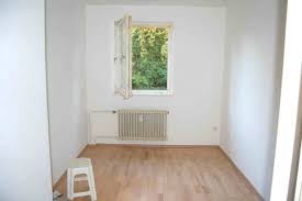 Renovierte voll ausgestattete und möblierte 2 zimmer wohnung in bayerische straße, berlin. Charmante 2 5 Zimmer Wohnung In Berlin Nikolassee Traum Immobilien Berlin