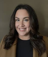 Heather Laakso's Instagram, Twitter & Facebook