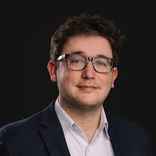 DAN BLOOM, Author at PERSPEKTİF