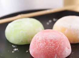 Topping beragam membuat anak tidak jenuh untuk menyntap makanan ini. Kue Moci Bukan Hanya Disukai Anak Anak Tapi Juga Orang Dewasa Resep Kue Moci Kacang Enak Dapat Dibuat Sendiri Ko Mochi Recipe Japanese Dessert Japanese Treats